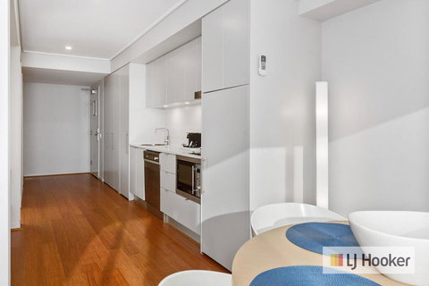 RESORT & SPA 8321 HINTERLAND Views - Redcliffe Tourism 1