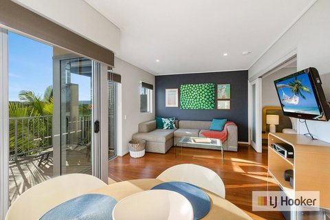 RESORT & SPA 8321 HINTERLAND Views - Redcliffe Tourism 2