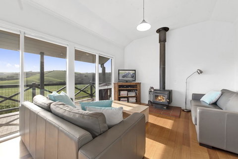 Rivernook Cottage - Redcliffe Tourism 1