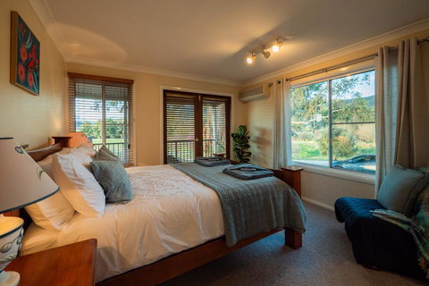 Riverview Farm & Guesthouse - Redcliffe Tourism 2