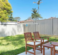 Riverwood Bright 3 Bedroom House with Parking - Redcliffe Tourism
