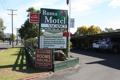 Roma Motel - Redcliffe Tourism 0