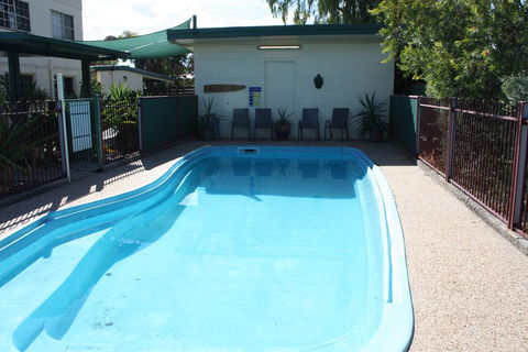 Roma Motel - Redcliffe Tourism 1