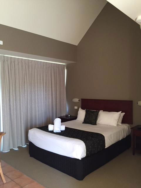 Rothbury Escape - Redcliffe Tourism 3