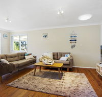 Sam's Beach Shack - Redcliffe Tourism