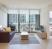 Scarlett - Docklands Delight Balcony Gym  Pool - Redcliffe Tourism