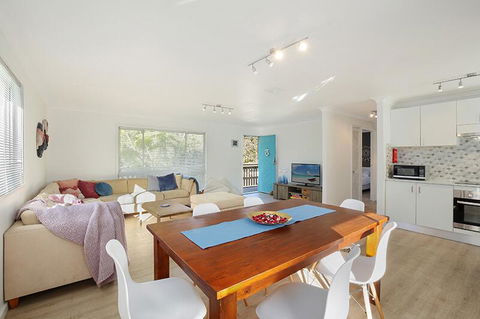 Seabreeze Retreat - Redcliffe Tourism 0