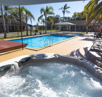 Seashells Beachfront Resort - Redcliffe Tourism