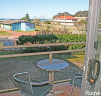 Seaview 2 - 2/171 Avoca Drive - Redcliffe Tourism