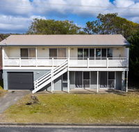 Seaview Getaway - Redcliffe Tourism