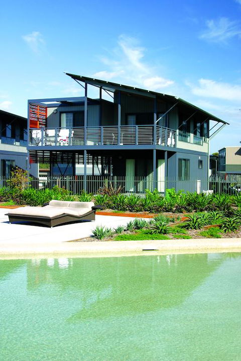 Serenity Diamond Beach (formerly Ramada Resort Diamond Beach) - Redcliffe Tourism 3