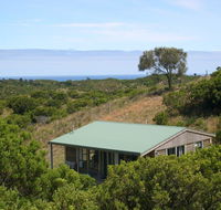 Shearwater Cottages - Redcliffe Tourism