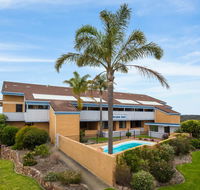 Sheridan Court on Wagonga - Redcliffe Tourism
