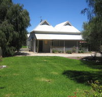 Showgrounds Cottage Naracoorte - Redcliffe Tourism