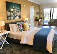 SilverWaters Waterfront Accommodation - Redcliffe Tourism