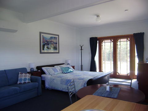 Sleepy Hollow Hideout - Hideout 1 - Redcliffe Tourism 2