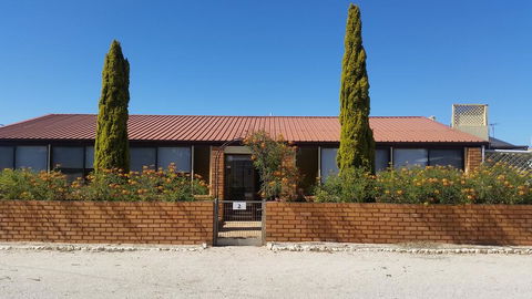Smoky Bay Holiday House - Redcliffe Tourism 0