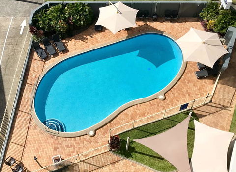 Solnamara Beachfront Apartments - Redcliffe Tourism 1