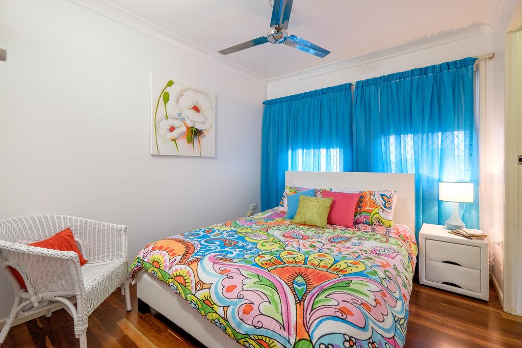  Redcliffe Tourism