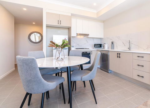 SP246-Brandnew Modern Apt In Penrith With Parking - Redcliffe Tourism 3