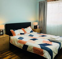 Spacious Townhouse in Wollongong - Redcliffe Tourism