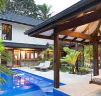 Spice At Oak Award Winning Luxury Absolute Oceanfront House Oak Beach Near Port Douglas - Redcliffe Tourism