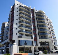 Springwood Tower Apartment Hotel - Redcliffe Tourism