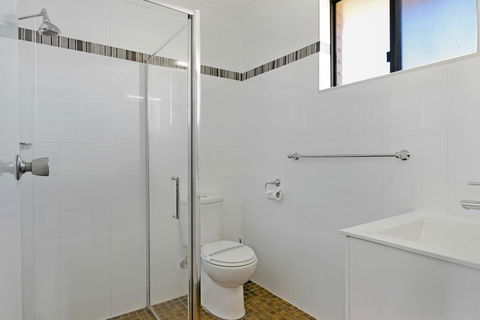 Stagecoach Inn Motel - Redcliffe Tourism 2