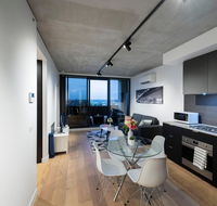 STAYCO Docklands Drive - Redcliffe Tourism