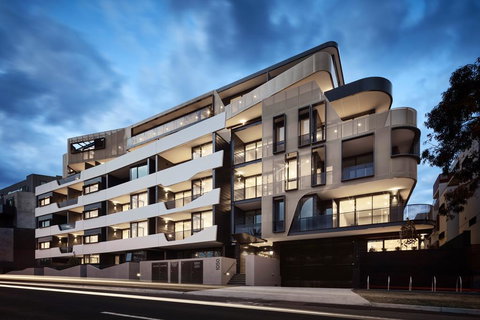 StayCentral Essendon Escape Sub-penthouse - Redcliffe Tourism 1