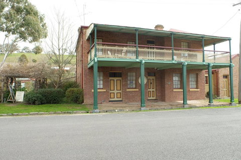 Stoke House - Redcliffe Tourism 2