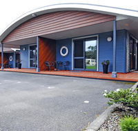 Strahan Bungalows - Redcliffe Tourism