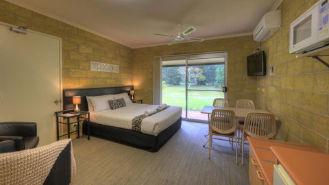Stuarts Point Convention Centre - Redcliffe Tourism 1