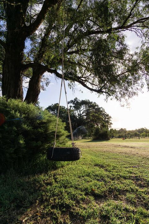 Studio 165 Hidden Gem On 50 Acres With Bay Views - Redcliffe Tourism 3