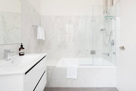 STUNNING SYDNEY HOME 4 - Redcliffe Tourism 2