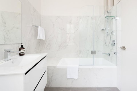 STUNNING SYDNEY HOME 9 - Redcliffe Tourism 3