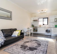 Stylish North Adelaide Apartments - Redcliffe Tourism