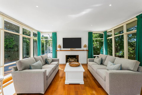 Sun Valley - Boutique Portsea Accommodation - Redcliffe Tourism 2