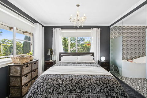 SUNNYDELL - Redcliffe Tourism 3