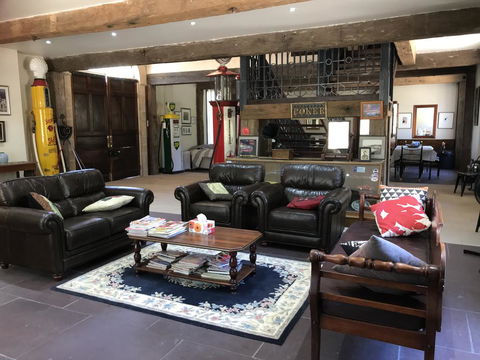 Sunset Cottages - Redcliffe Tourism 2