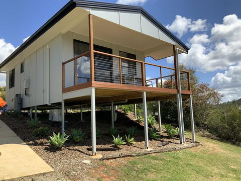 Sunshine Coast Retreat - Redcliffe Tourism 1