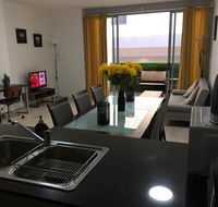 Sydney CBD Family Home - Redcliffe Tourism