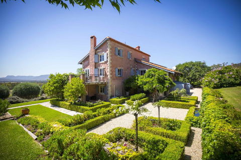 Talits Vineyard Estate - Redcliffe Tourism 0