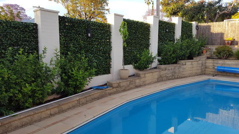 Tamworth Exclusive B&B - Redcliffe Tourism 2