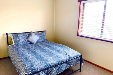 Tara Downs On Lake Albert - Redcliffe Tourism 1