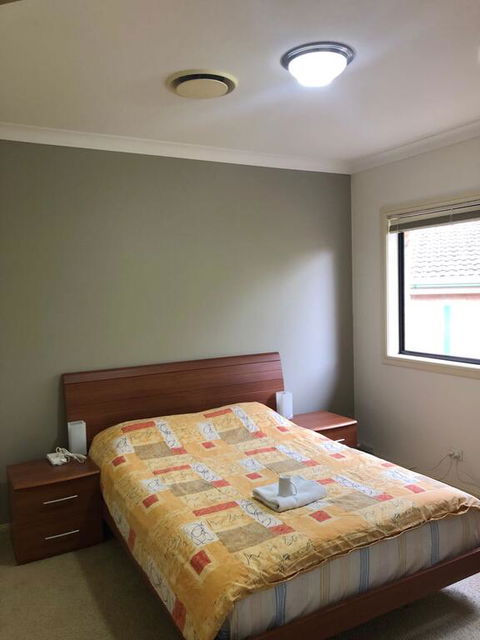 Telopea Rooms - Redcliffe Tourism 3