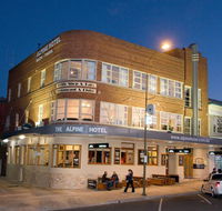 The Alpine Hotel - Redcliffe Tourism