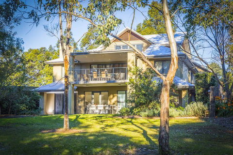 The Arthouse - Redcliffe Tourism 0