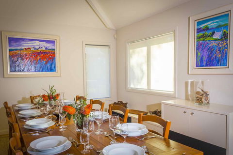 The Arthouse - Redcliffe Tourism 3