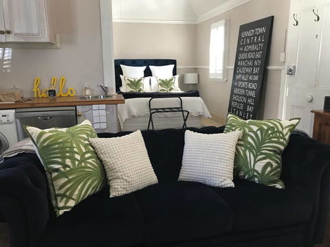The Bakers Cottage - Redcliffe Tourism 0